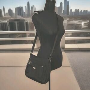 Baggallini Black Crossbody Bag 9x8x2